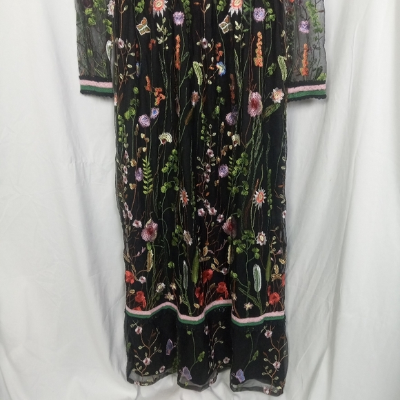 La Chocole Floral Embroidered Dress - Picture 3 of 9